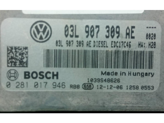 Блок управления двигателем Блок управления 0281017946   Volkswagen Tiguan