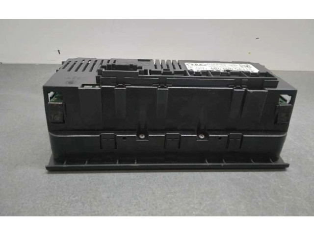 Блок управления климат-контролем 8E0820043BL   Seat Exeo (3R)