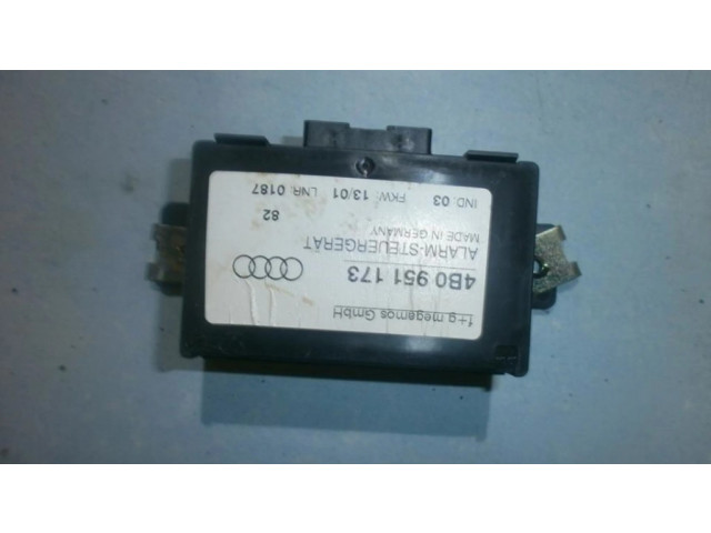 Блок управления 4b0951173   Audi A3 S3 8L