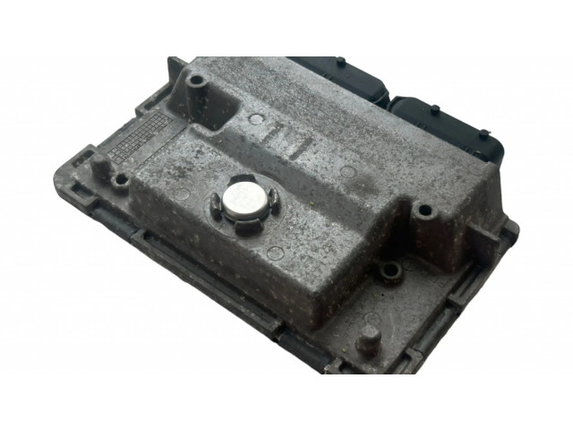 Блок управления двигателя 03E906019AD, 03E906019C   Skoda Fabia Mk2 (5J)