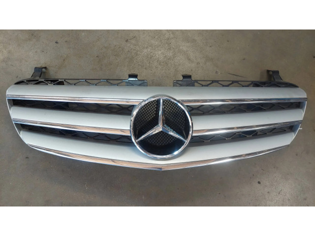 Передняя решётка Mercedes-Benz R W251 2005-2013 года A2518800383      