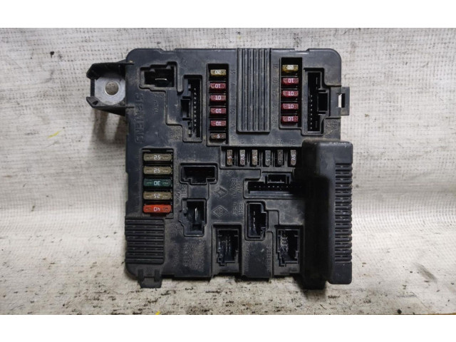 Ojnice  8200306033    Renault Megane II  