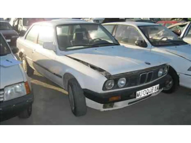 Zpětné zrcátko pravé BMW 3 E30 1987  51168106596  
