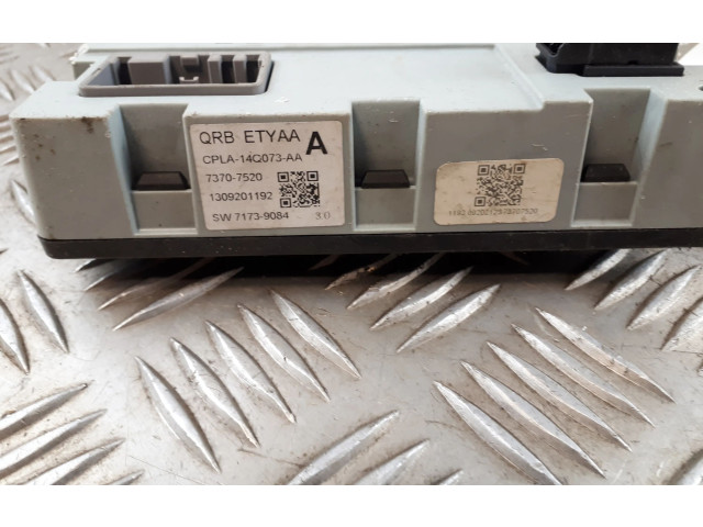  Pojistková skříňka 73707520, 73707520   Land Rover Range Rover Evoque L551 2019