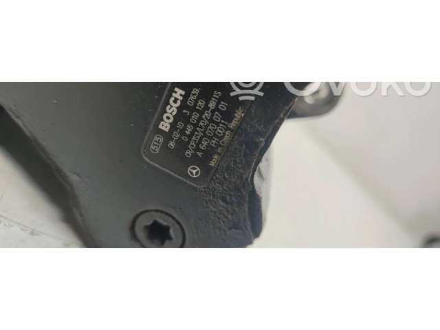 Vstřikovací čerpadlo A6400700701, 0445010120   Mercedes-Benz A W169     