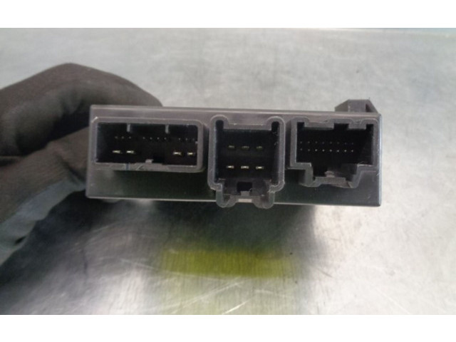 Блок управления 15845320, 15845321AA   Cadillac SRX