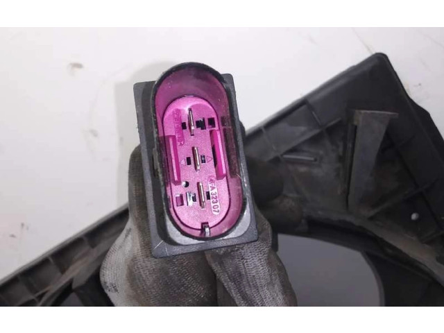 Вентилятор радиатора     6R0121207A    Seat Ibiza IV (6J,6P) 