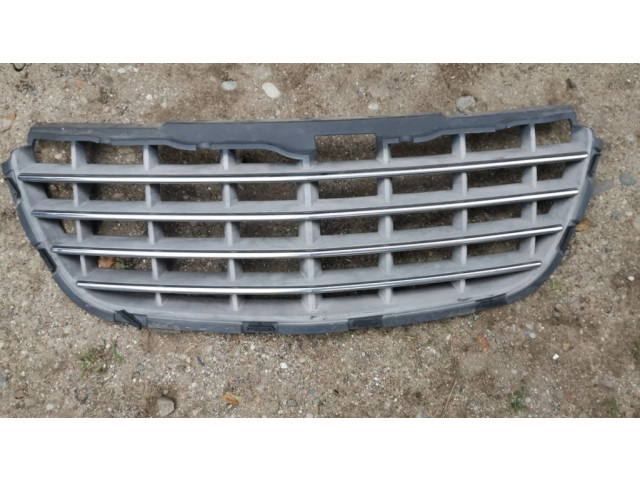 Верхняя решётка Chrysler Pacifica  04857626AA, 04857625AA      