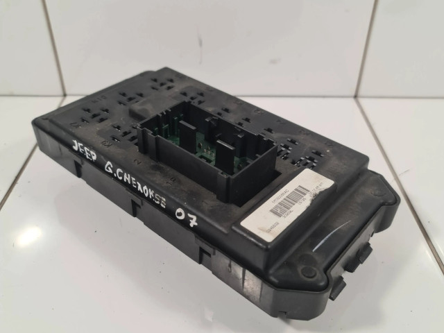 Блок предохранителей 56050066ac   Jeep Grand Cherokee (WK)    