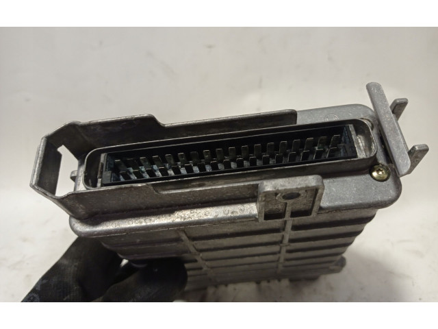 Řídící jednotka 4A0907311A   Audi 100 S4 C4 1994