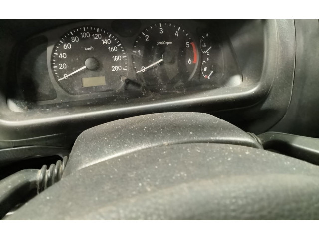 Přístrojová deska  Suzuki Wagon R+ 2004   