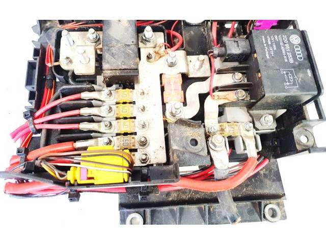 Блок предохранителей  0422530639, 7l0937548a   Volkswagen Touareg I    