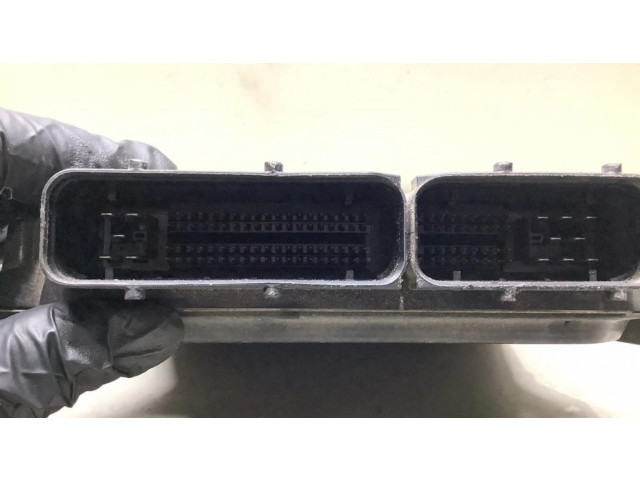 Řídící jednotka 2758003613Z, 23710EB33A   Nissan Navara D40 2006