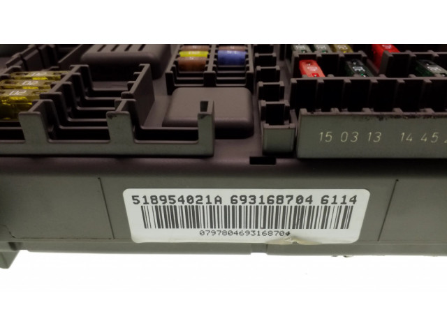   Pojistková skříňka 518954021A, 693168704   BMW X5 E70 2013