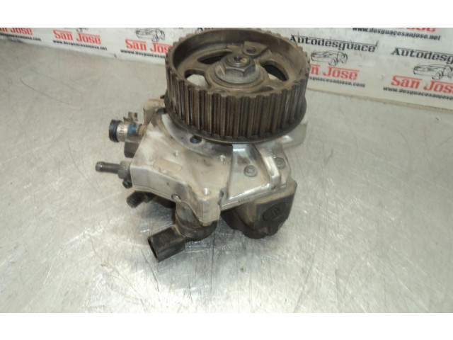 Vstřikovací čerpadlo 057145100B   Audi A8 S8 D2 4D     