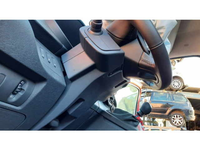 Руль Renault Kangoo II  2008-2014 года 8201514071      