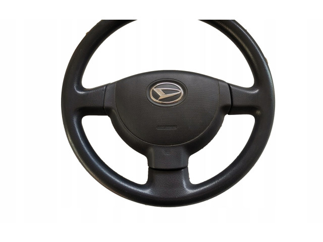 Volant Daihatsu Sirion 2014   