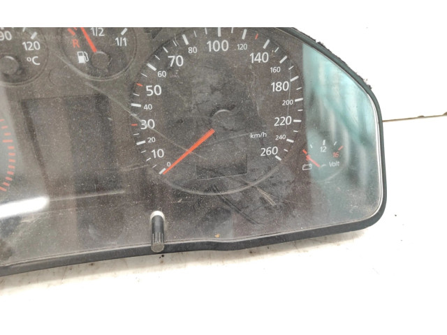 Přístrojová deska  Audi A6 S6 C5 4B 2001 4B0920932K, 110008948  