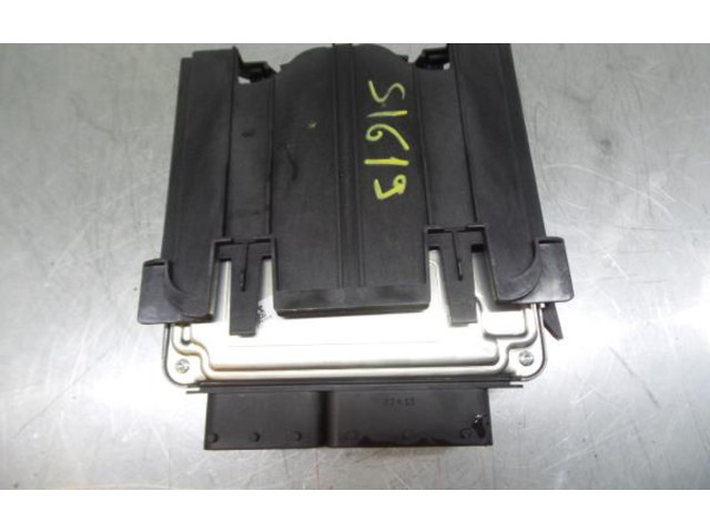 Блок управления двигателя 0281018634, DDE8518568   BMW M3 F80