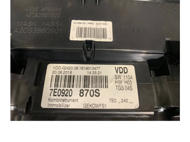 Панель приборов 7E0920870S, A2C93861200   Volkswagen Transporter - Caravelle T6       