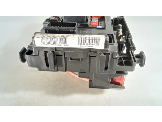 Блок предохранителей U118470002, 9636079380   Citroen Berlingo    