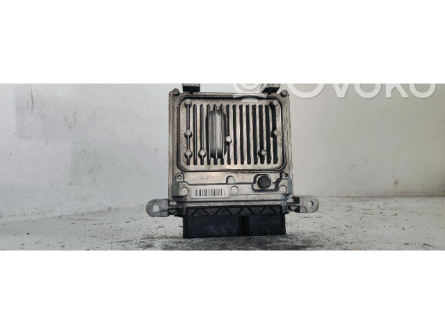 Řídící jednotka A6519004500   Mercedes-Benz C W205 2014
