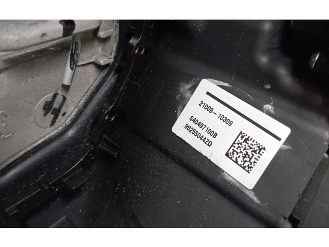Volant Peugeot 2008 II 2021 98255044ZD, 2100910309  