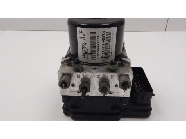 Jednotka ABS 13412555   Opel Astra  2013