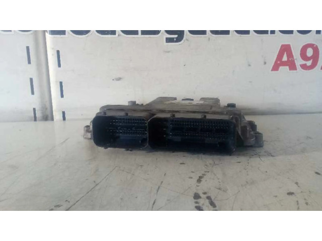Блок управления двигателя 0051828271, 0281013579   Fiat Bravo