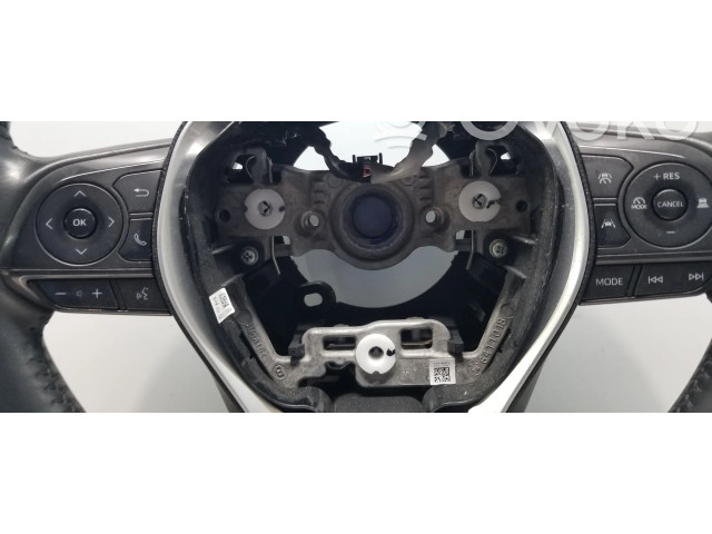 Руль Toyota Corolla E160 E170  2013 - - года 4510202820C1      