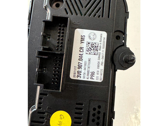 Блок управления климат-контролем 3V0907044CR   Skoda Superb B8 (3V)