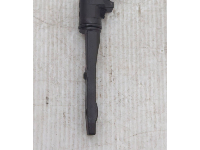 Vstřikovač 90573868, 90573868   Opel Omega B2     