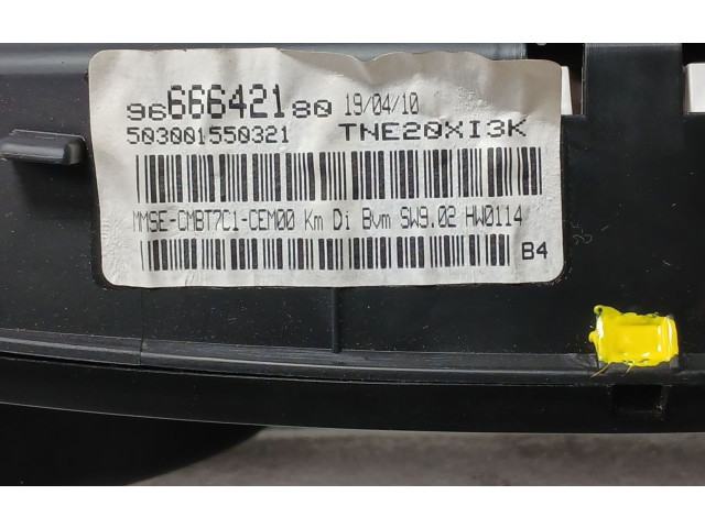 Přístrojová deska  Peugeot 308 2011 9666642180  