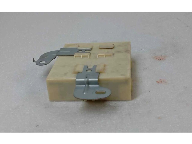 Řídící jednotka 8865060682, CENTRALITAMOTORUCE   Toyota Land Cruiser (J120) 
