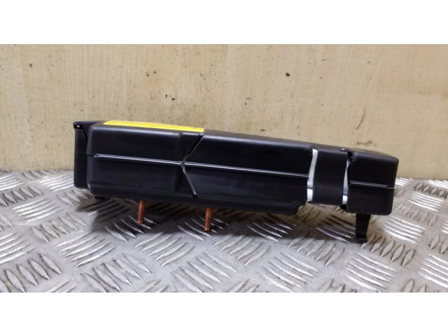 Подушка безопасности в сиденье AM51R611D11AE   Ford Focus