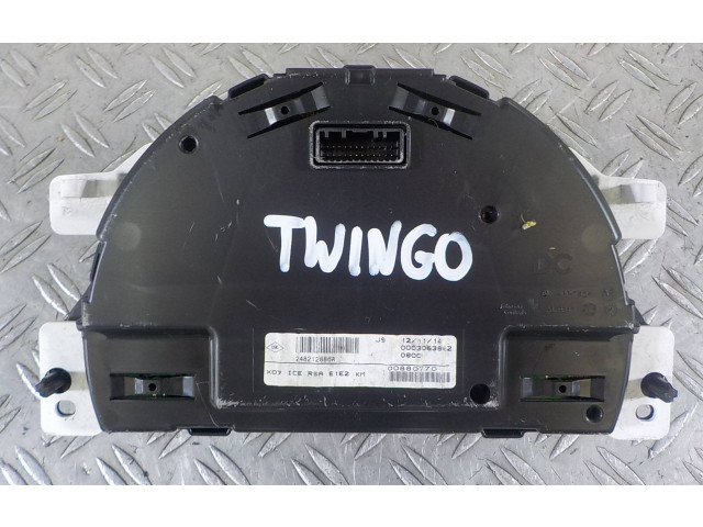 Přístrojová deska  Renault Twingo III 2014 248212886R, 00880770  