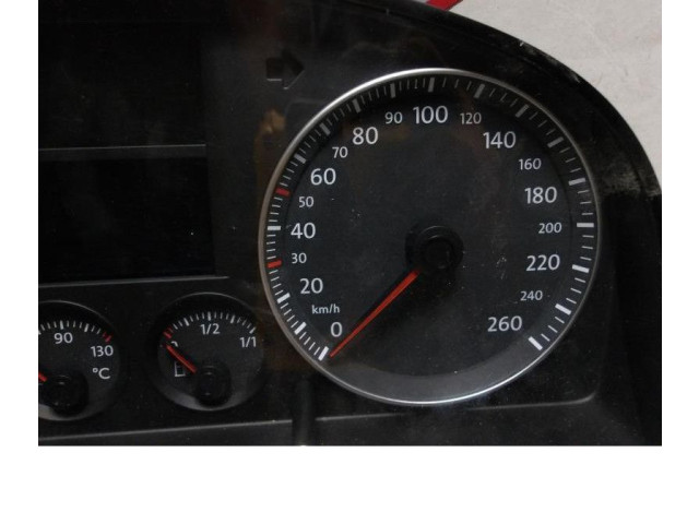 Přístrojová deska  Volkswagen Touran I 2005   