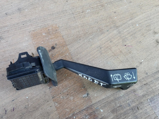 Ручка стеклоочистителей 090243395, 090243253   Opel Kadett E