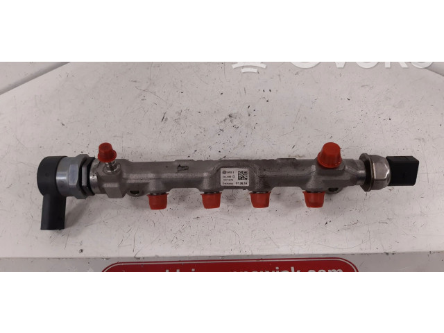 Vstřikovací lišta 04L089D, 04L130089D   Volkswagen Golf Sportsvan    CRLB CRL 
