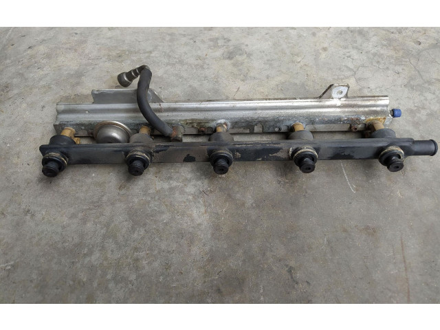 Vstřikovací lišta 9186836   Volvo S60     