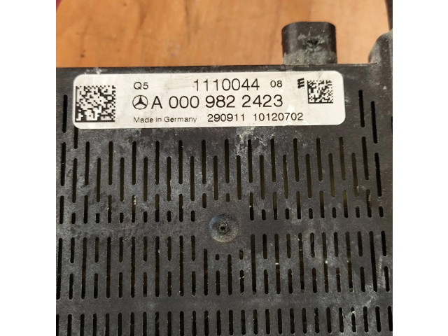   Pojistková skříňka A0009822423, 1110044   Mercedes-Benz E W212 2012