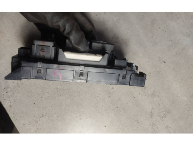 Блок предохранителей G92Z147020, 09800708   Lexus CT 200H    