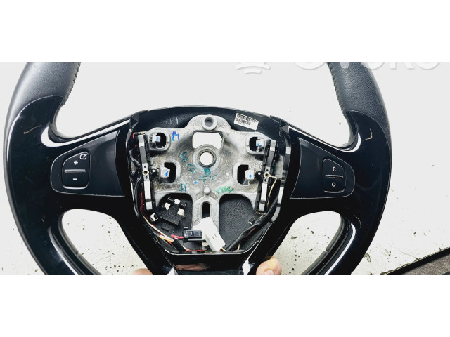 Volant Renault Captur 2015 985105453R, 6218822  
