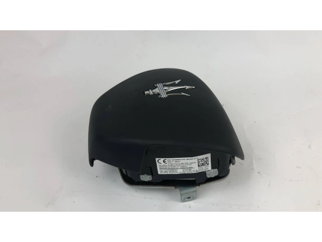 Подушка безопасности водителя 06700805010, 0589P1000461   Maserati Ghibli