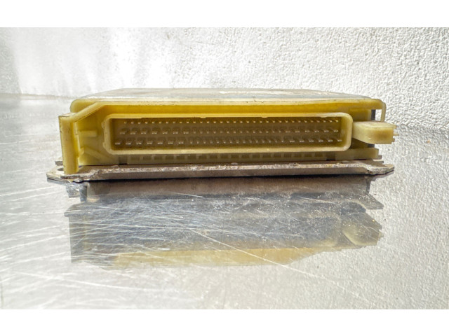 Řídící jednotka 0261204499, 90569354   Opel Vectra B 1998