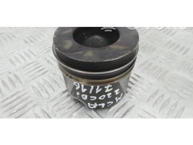 Píst A6510302517, 143110076311X   Mercedes-Benz CLA C117 X117 W117    OM 651.930 