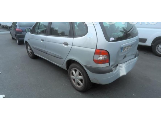 Дисплей    8200028364   Renault Scenic I