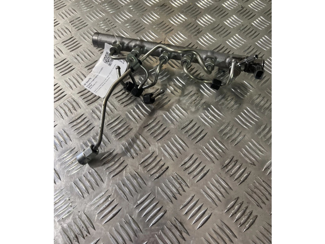 Vstřikovací lišta 31303612   Volvo XC60    D4204T14 
