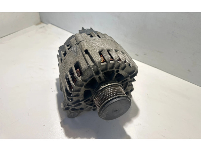 Генератор 03L903023A   Volkswagen Touran II      