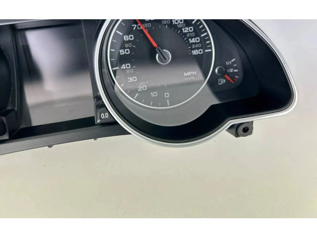 Přístrojová deska  Audi A5 2019 8T0920984K  